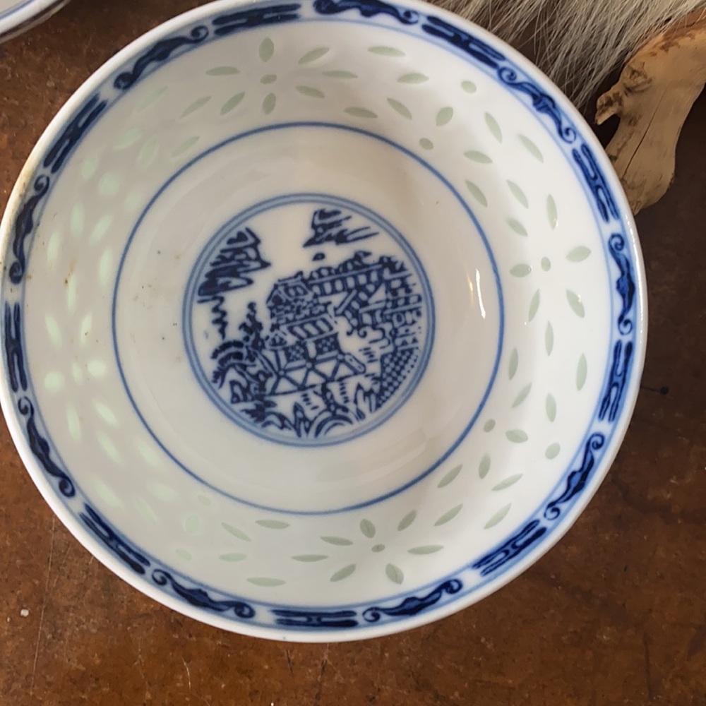 White Porcelain With Blue Design Bowls/2 - Picture 4 of 6